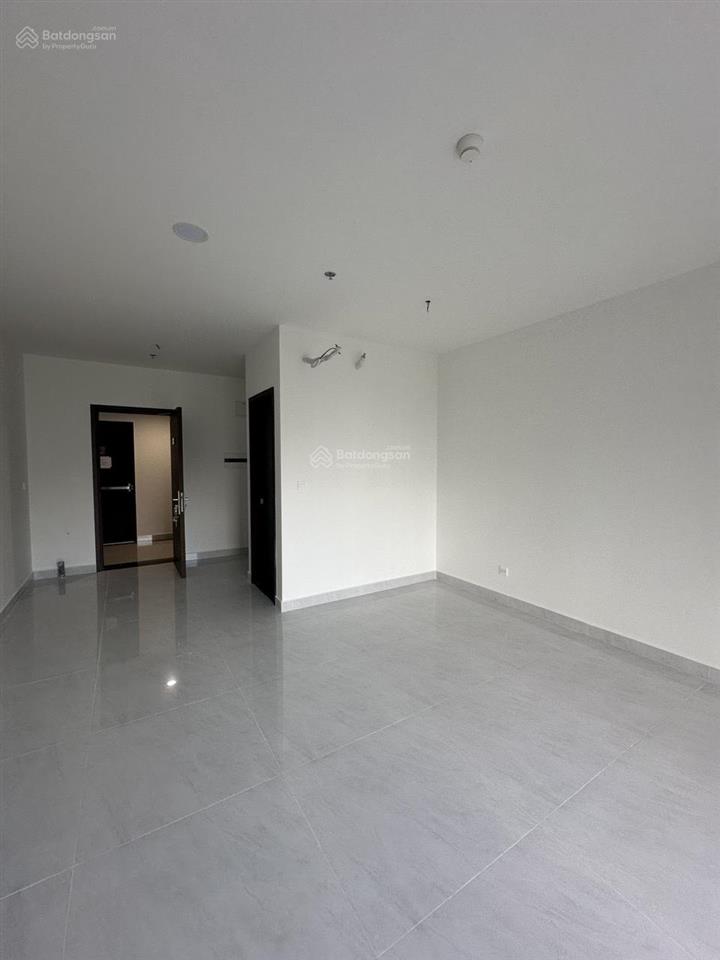 Cần bán ot sunrise riverside 2.6 tỷ, tầng cao, view đẹp, full tiện ích 0909 113 ***