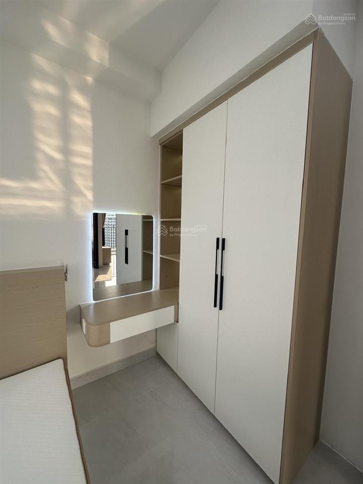 Cần bán căn ot 2pn 1wc  3.13 tỷ  htcb  50m2  sunrise riverside  view đẹp  hot 0909 113 ***