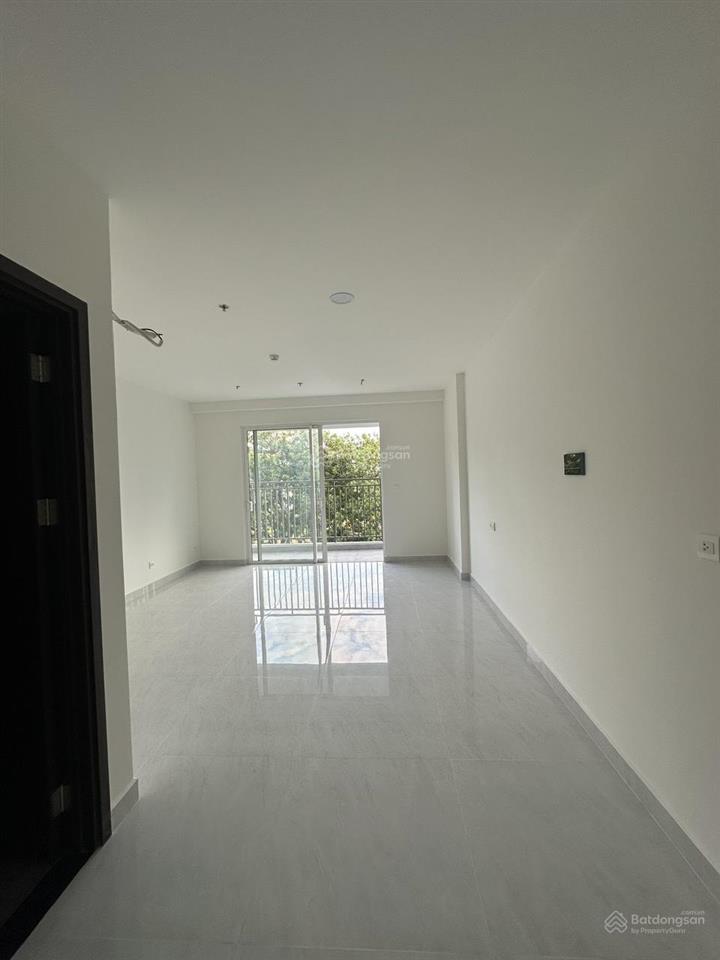 Cho thuê căn ot 30m2, 7tr rèm máy lạnh  sunrise riverside  view đẹp  thoáng mát  0909 113 ***