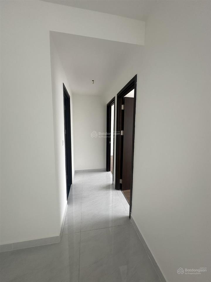 Cần bán ch 2pn2wc  sunrise riverside  64m2 view đẹp thoáng mát  new 100%  4.5tỷ  0909 113 ***