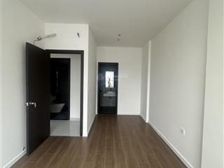Cần bán ch 2pn2wc  sunrise riverside  64m2 view đẹp thoáng mát  new 100%  4.5tỷ  0909 113 ***