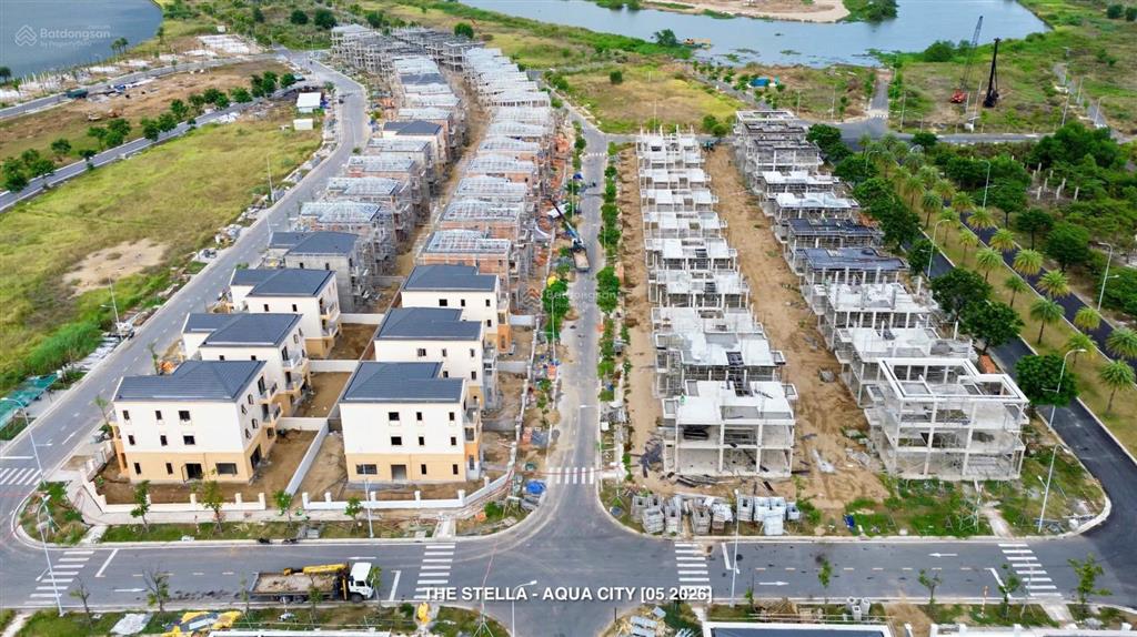 Cần bán nhà phố 6x19.5, riverpark 2, aquacity giá 6 tỷ sắp nhận nhà giá tốt 0909 113 ***