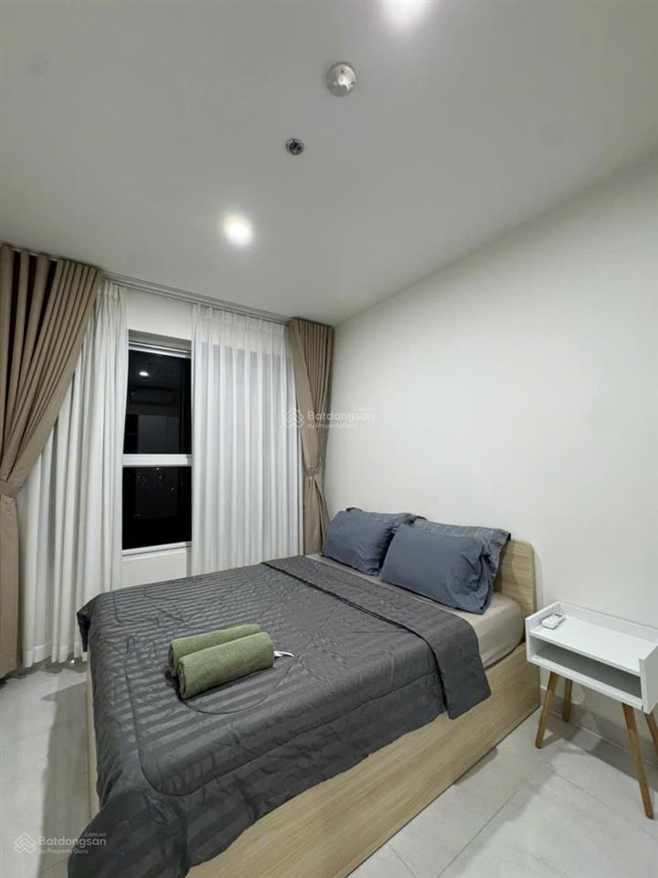 Cần bán căn ot 50m2 giá 3.4 tỷ  sunrise riverside, view đẹp  thoáng mát  full nt 0909 113 ***