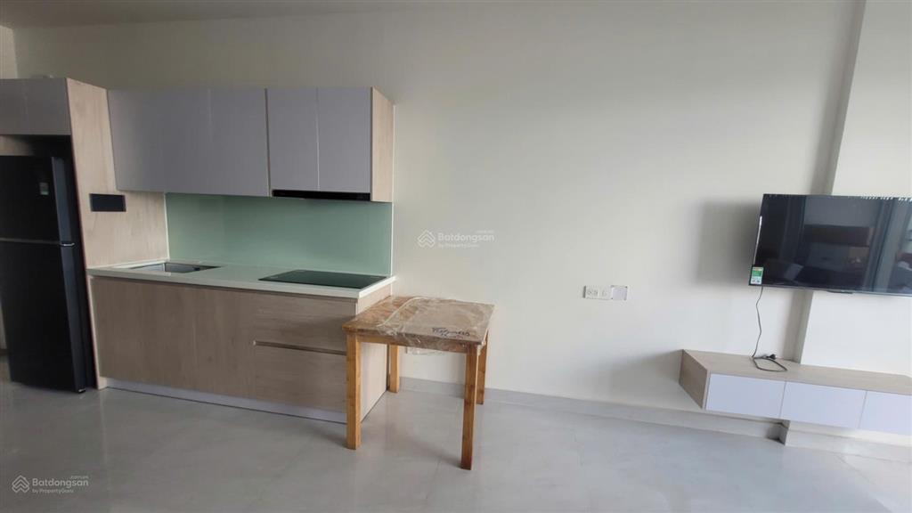 Cần bán ot sunrise riverside 30m2 full nội thất view nam 2.4 tỷ tầng cao view đẹp 0909 113 ***