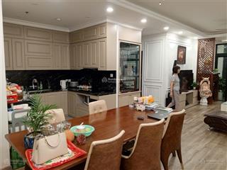 Mình chính chủ bán gấp căn 2 pn dt 65m2 view hồ giá 4.3 tỷ  0843 197 ***