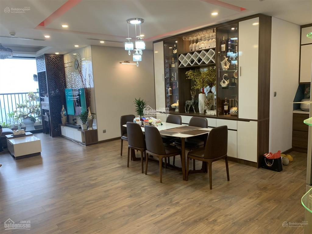 Hot  chính chủ cho thuê căn 3pn tòa n01t4 full nội thất đẹp vào luôn hướng mát 18tr  0843 197 ***