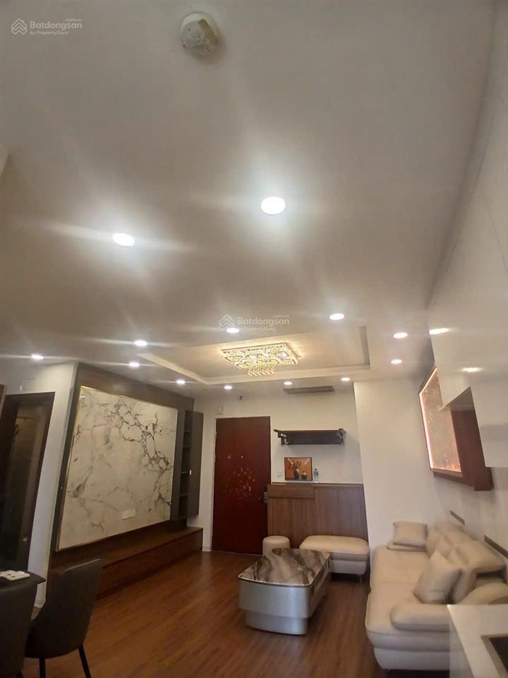 Chính chủ cần bán trước tết căn 2pn view pháo hoa vin cổ loa