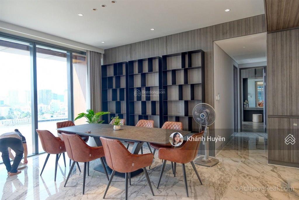 Cho thuê gấp căn hộ 3pn vinhomes central park, full nt, view sông, 120m2.  0901 692 ***