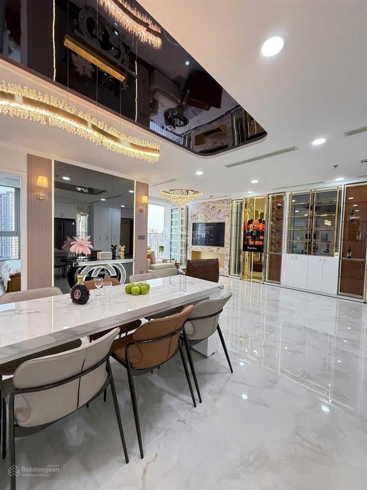 Bán căn 2pn diện tích lớn (86m2) vinhomes central park  giá chỉ 9,5 tỷ