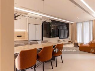 Bán gấp căn hộ 4pn vinhomes central park full nội thất cao cấp .  khánh huyền 0901 692 ***