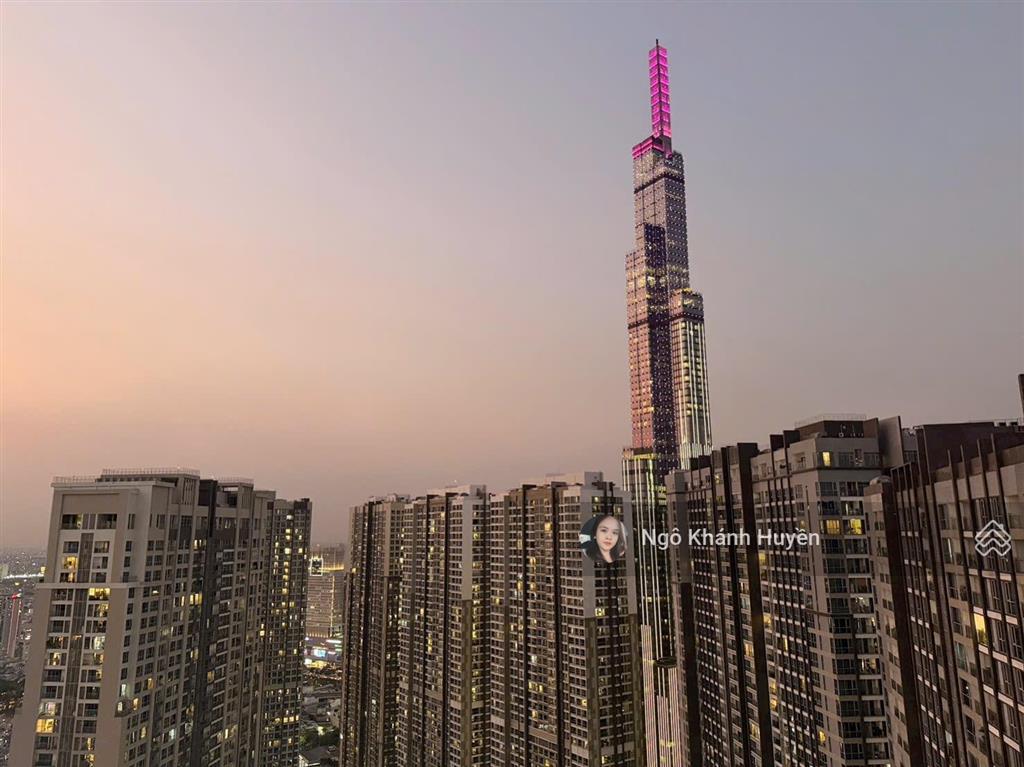 Bán gấp siêu phẩm penthouse vinhomes central park nội thất đẳng cấp 5 sao.  0901 692 ***
