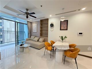 Bán căn hộ 2 phòng ngủ vinhomes central park có sổ hồng view hồ bơi cực đẹp