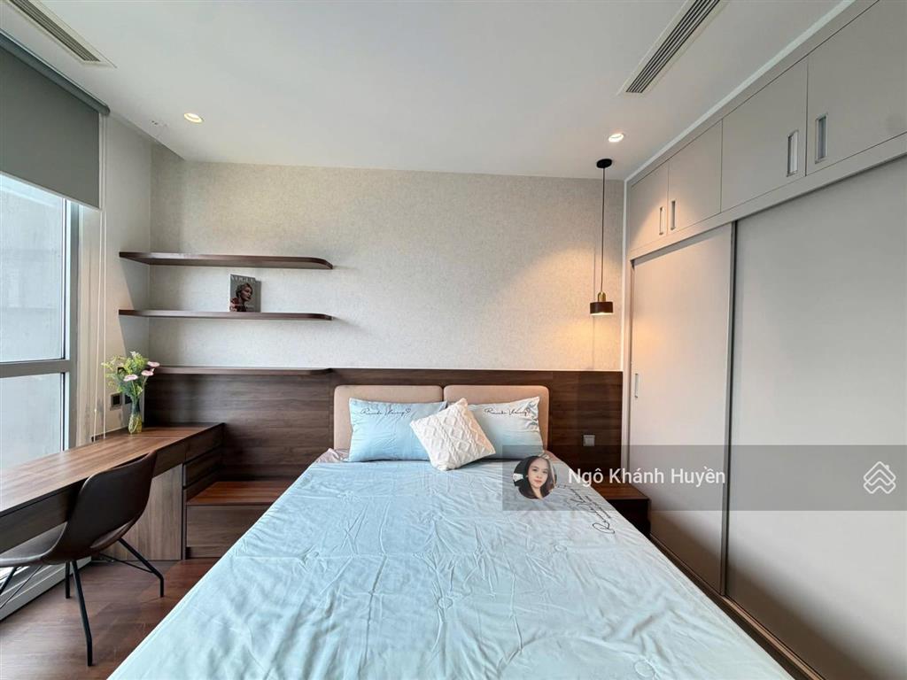 Bán căn 2pn park 2 vinhomes central park, 88m2 , view sông cực đẹp.