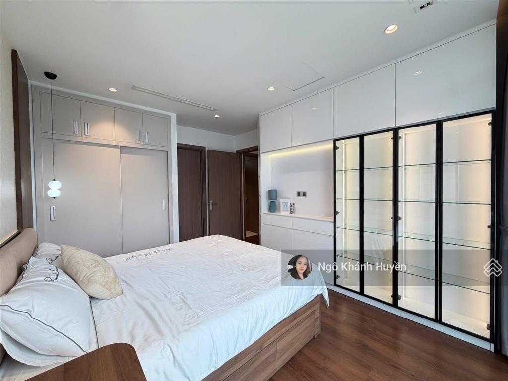 Bán căn 2pn park 2 vinhomes central park, 88m2 , view sông cực đẹp.