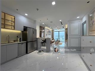 Bán căn 2pn park 6 vinhomes central park , 76m2  full nội thất đẹp , giá 11.6 tỷ bao phí