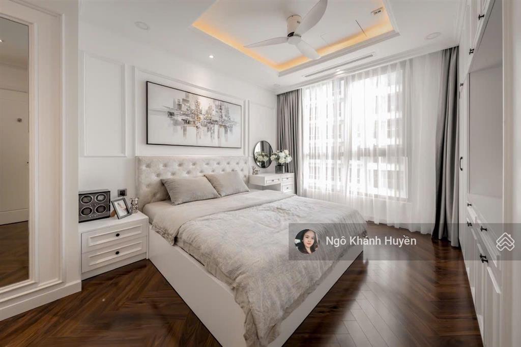 Siêu phẩm cần bán căn hộ vinhomes central park 3 phòng ngủ 108.7m2, nội thất luxury cực đẹp