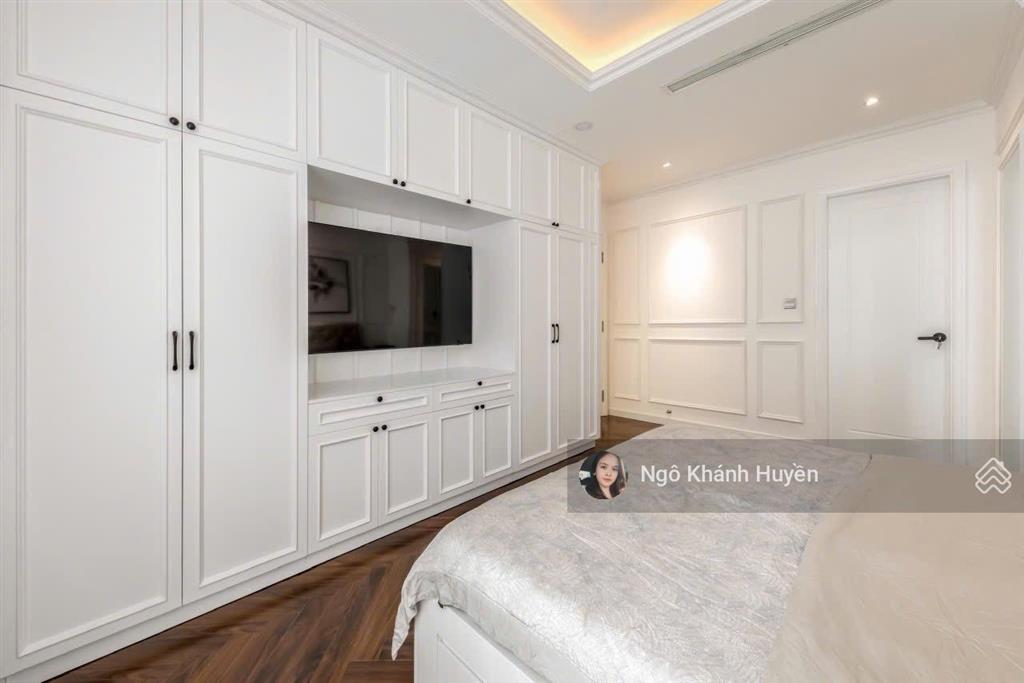 Siêu phẩm cần bán căn hộ vinhomes central park 3 phòng ngủ 108.7m2, nội thất luxury cực đẹp