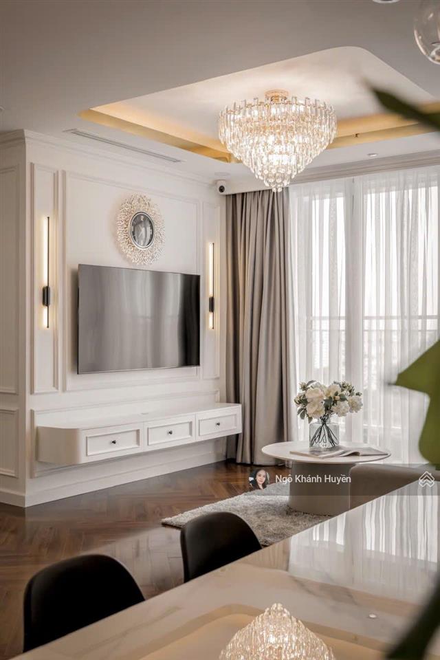 Siêu phẩm cần bán căn hộ vinhomes central park 3 phòng ngủ 108.7m2, nội thất luxury cực đẹp