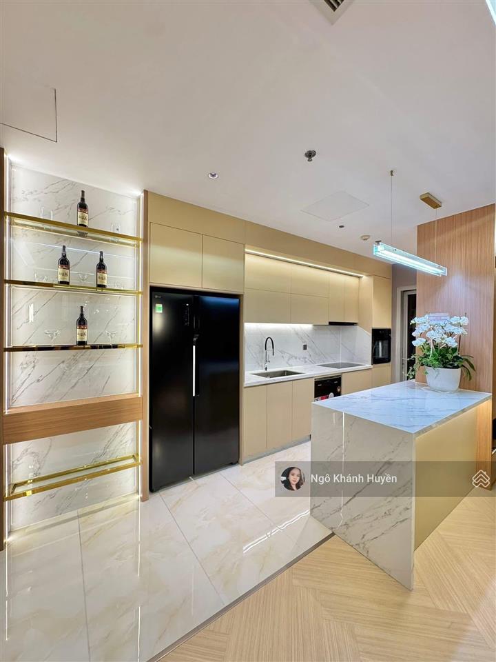 Căn hộ 3 phòng ngủ vinhomes central park view landmark 81 sông công viên