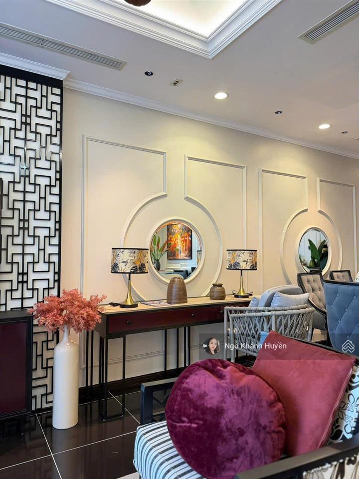 Bán căn hộ 3 phòng vinhomes central park 126m2 view trọn siêu công viên và sông sài gòn