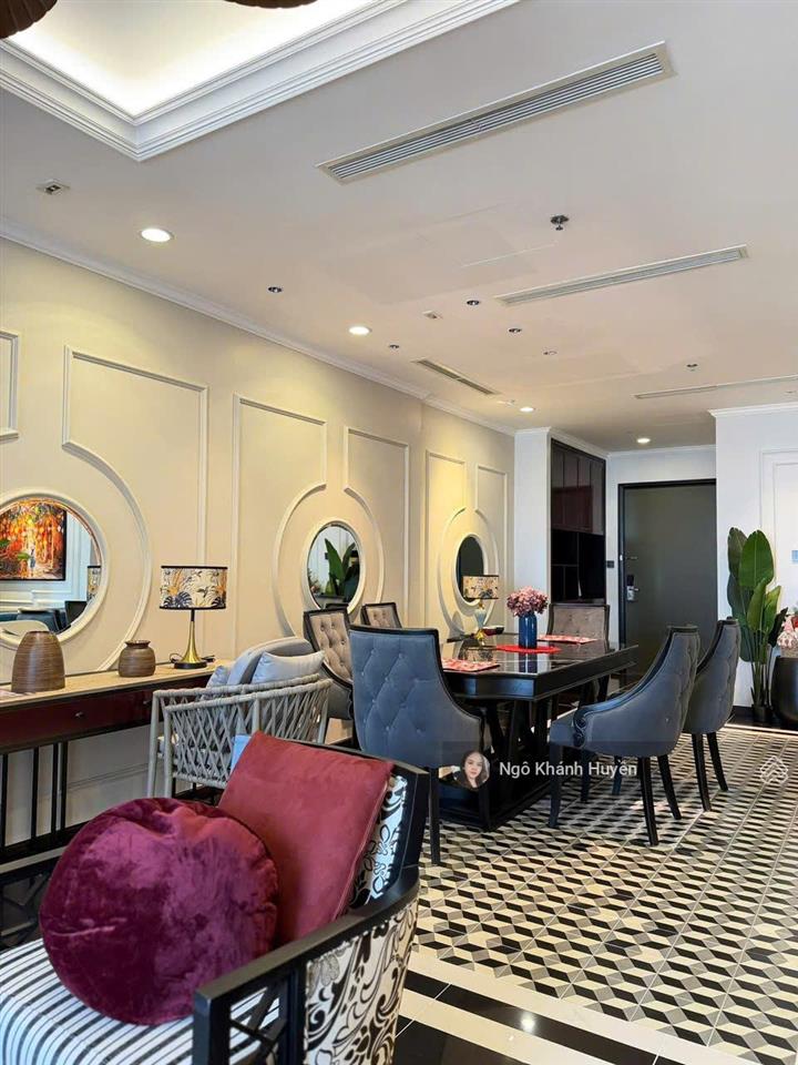 Bán căn hộ 3 phòng vinhomes central park 126m2 view trọn siêu công viên và sông sài gòn