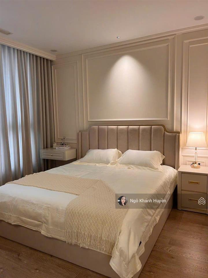 Bán căn hộ cao cấp 3 phòng ngủ 116m2 sổ hồng sẵn sàng, nhà đẹp ở ngay tại vinhomes central park