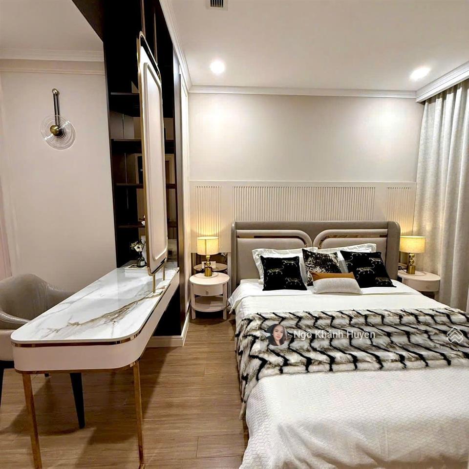 Bán nhanh siêu phẩm 4 phòng ngủ 150m vinhomes central park  nội thất cao cấp, hiện đại