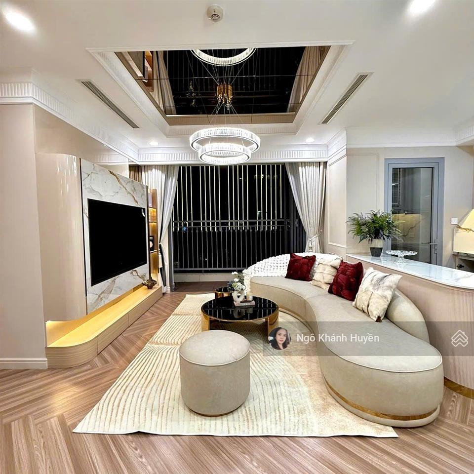Bán nhanh siêu phẩm 4 phòng ngủ 150m vinhomes central park  nội thất cao cấp, hiện đại