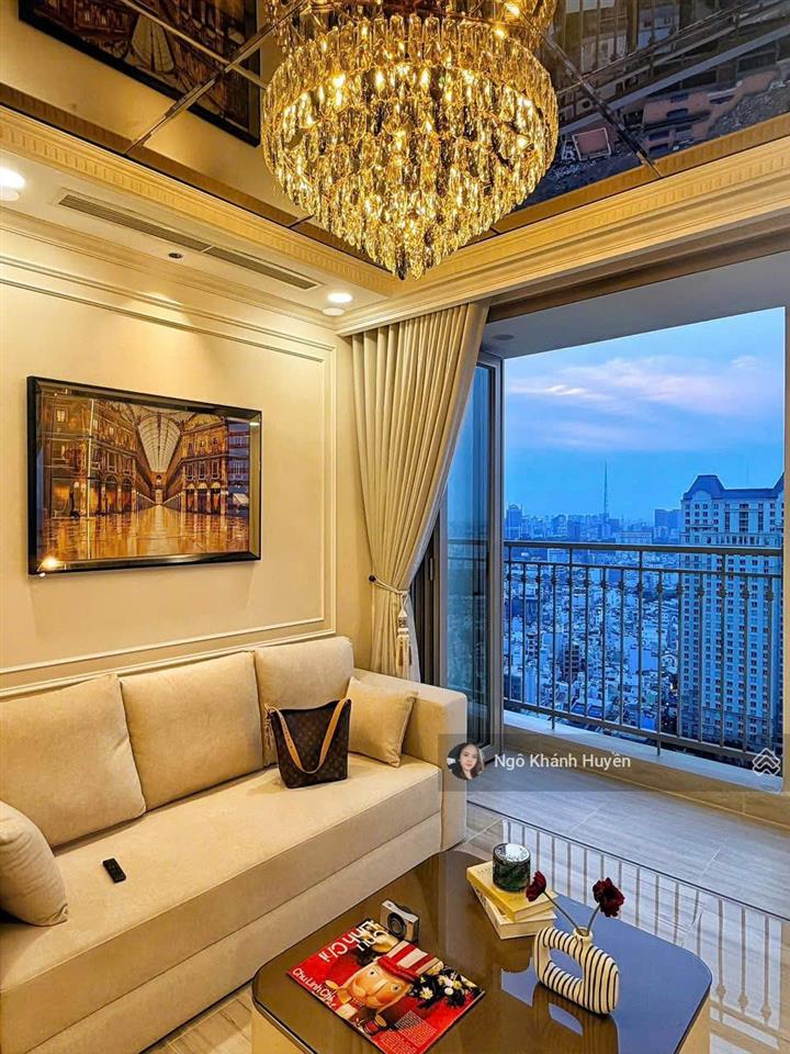 Bán căn hộ vinhomes central park tòa central 32pn,81m2,view quận 1