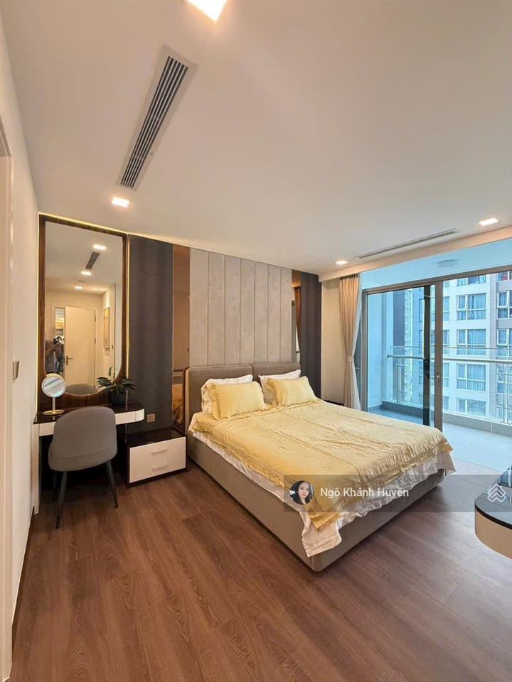 Căn hộ 3 phòng ngủ 115m2 vinhomes central park nội thất luxury