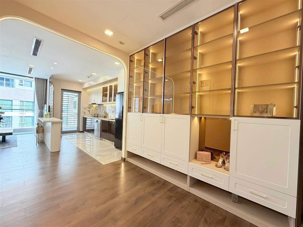 Căn hộ 3 phòng ngủ 115m2 vinhomes central park nội thất luxury