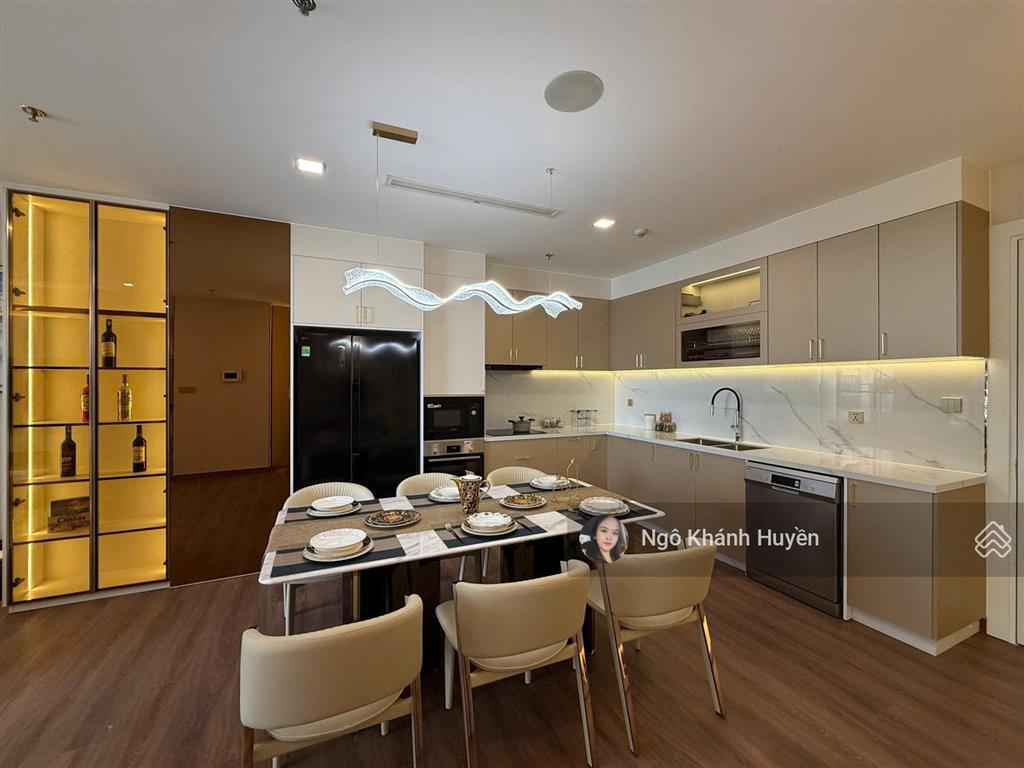 Bán căn hộ vinhomes central park, view đẹp, 14 tỷ, 86 m2, bình thạnh, hcm