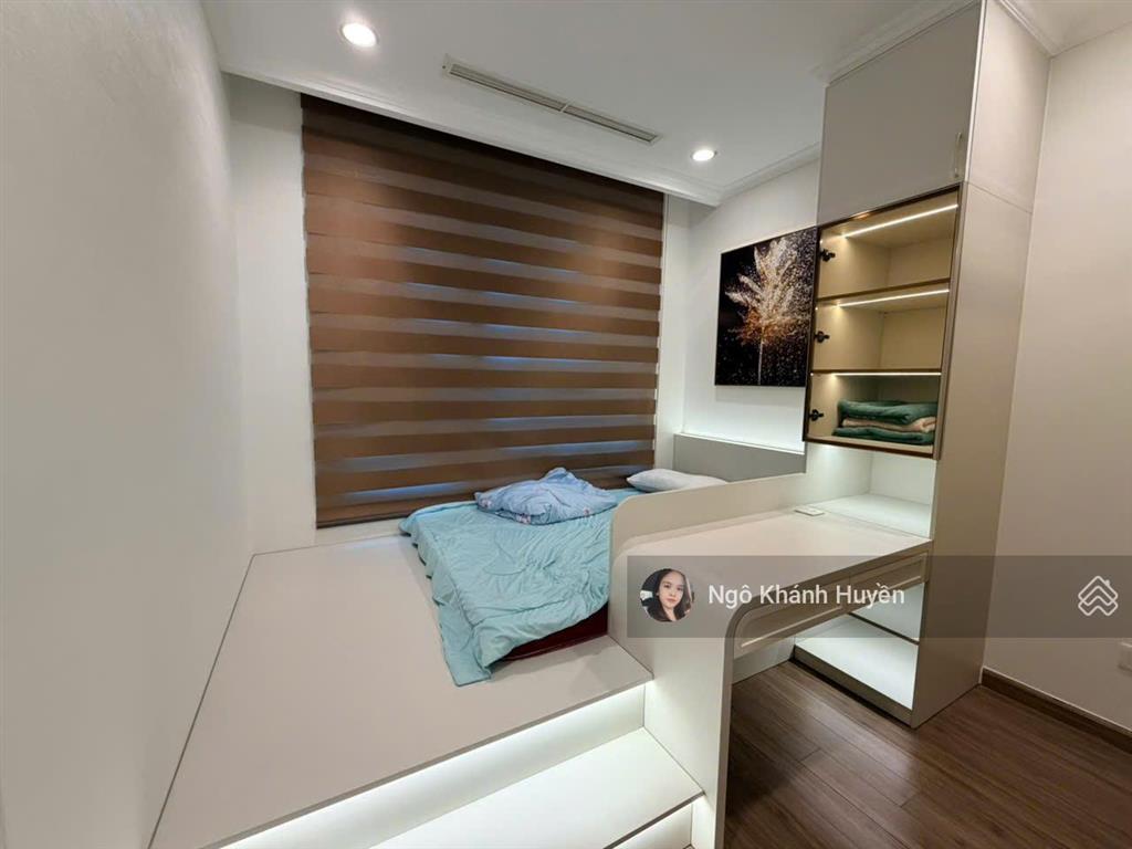 Bán căn hộ 2 phòng ngủ vinhomes central park view landmark 81 cực đẹp, 83m2, đã có sổ hồng
