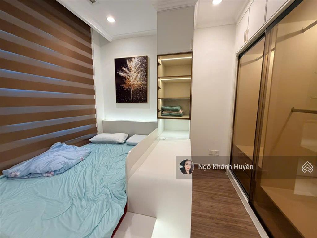 Bán căn hộ 2 phòng ngủ vinhomes central park view landmark 81 cực đẹp, 83m2, đã có sổ hồng