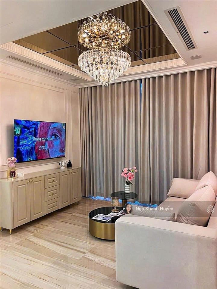 Bán căn hộ 2 phòng ngủ vinhomes central park, dt 89m2 rộng rãi, vuông vắn, đã có sổ hồng, giá tốt