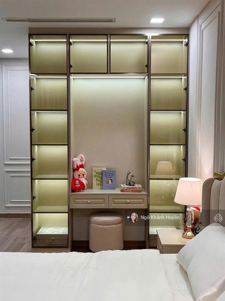 Bán căn hộ 2 phòng ngủ vinhomes central park, dt 89m2 rộng rãi, vuông vắn, đã có sổ hồng, giá tốt
