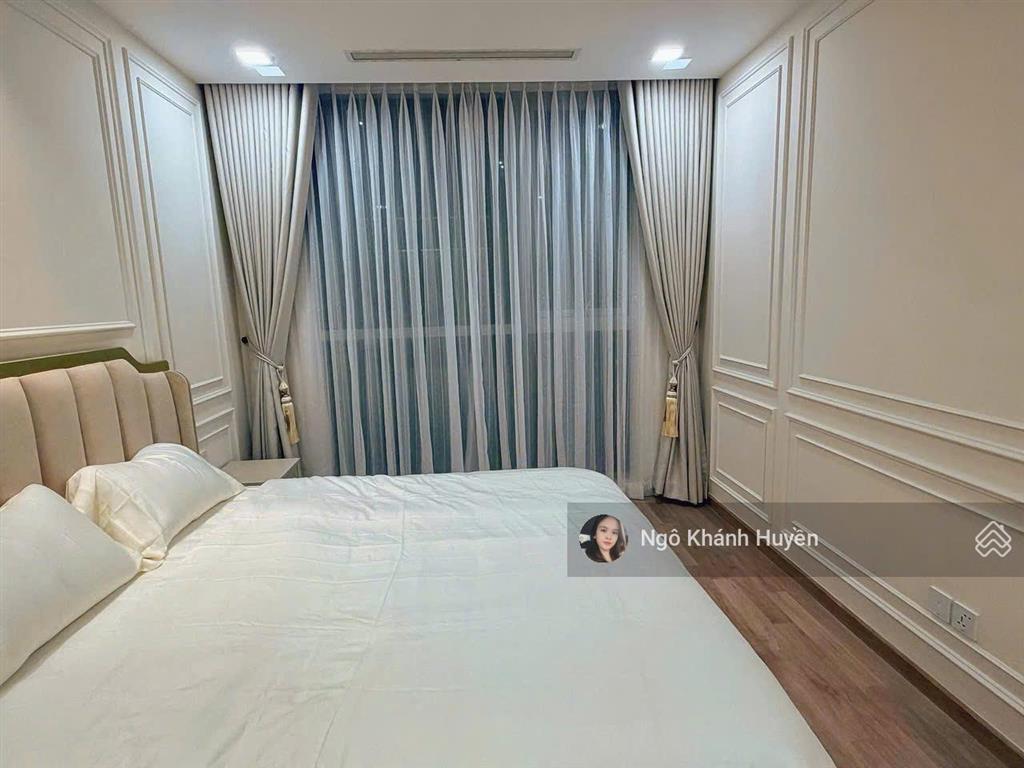 Bán căn hộ 2 phòng ngủ vinhomes central park, dt 89m2 rộng rãi, vuông vắn, đã có sổ hồng, giá tốt
