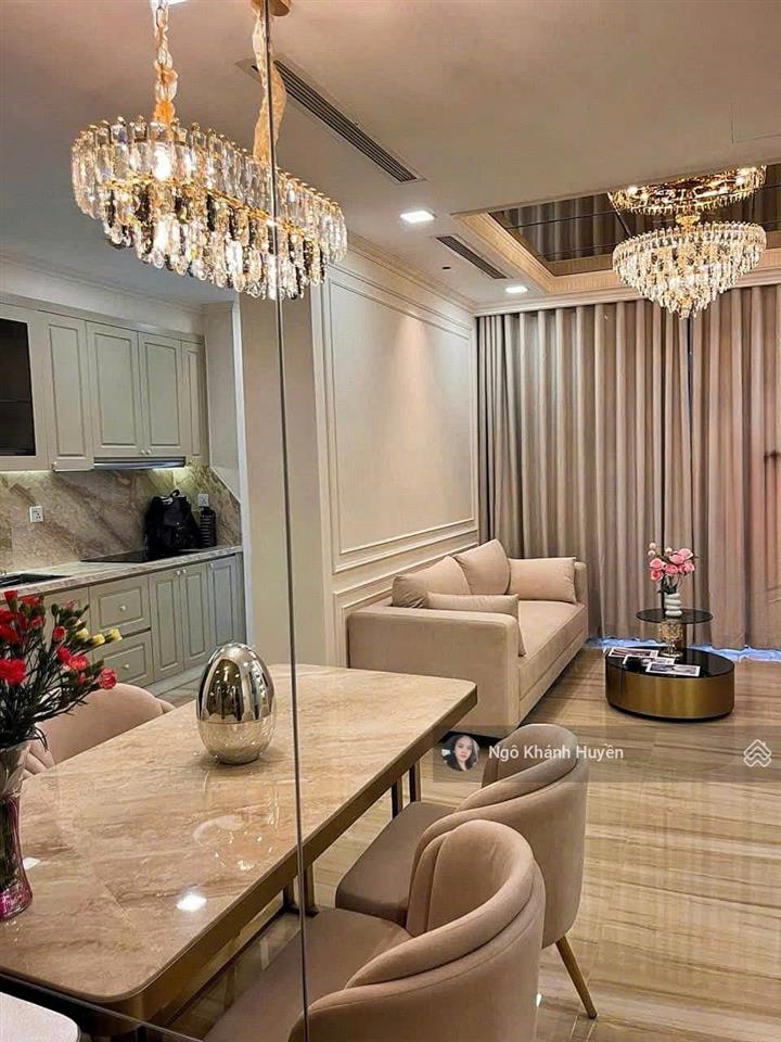 Bán căn hộ 2 phòng ngủ vinhomes central park, dt 89m2 rộng rãi, vuông vắn, đã có sổ hồng, giá tốt