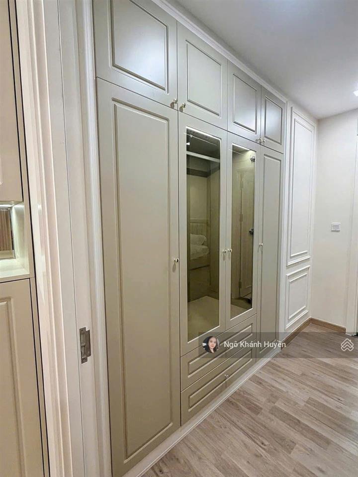 Bán căn hộ 2 phòng ngủ vinhomes central park, dt 89m2 rộng rãi, vuông vắn, đã có sổ hồng, giá tốt
