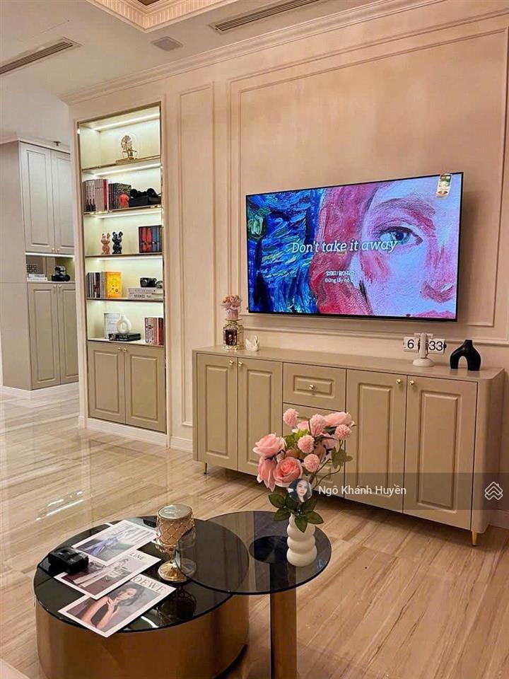 Bán căn hộ 2 phòng ngủ vinhomes central park, dt 89m2 rộng rãi, vuông vắn, đã có sổ hồng, giá tốt