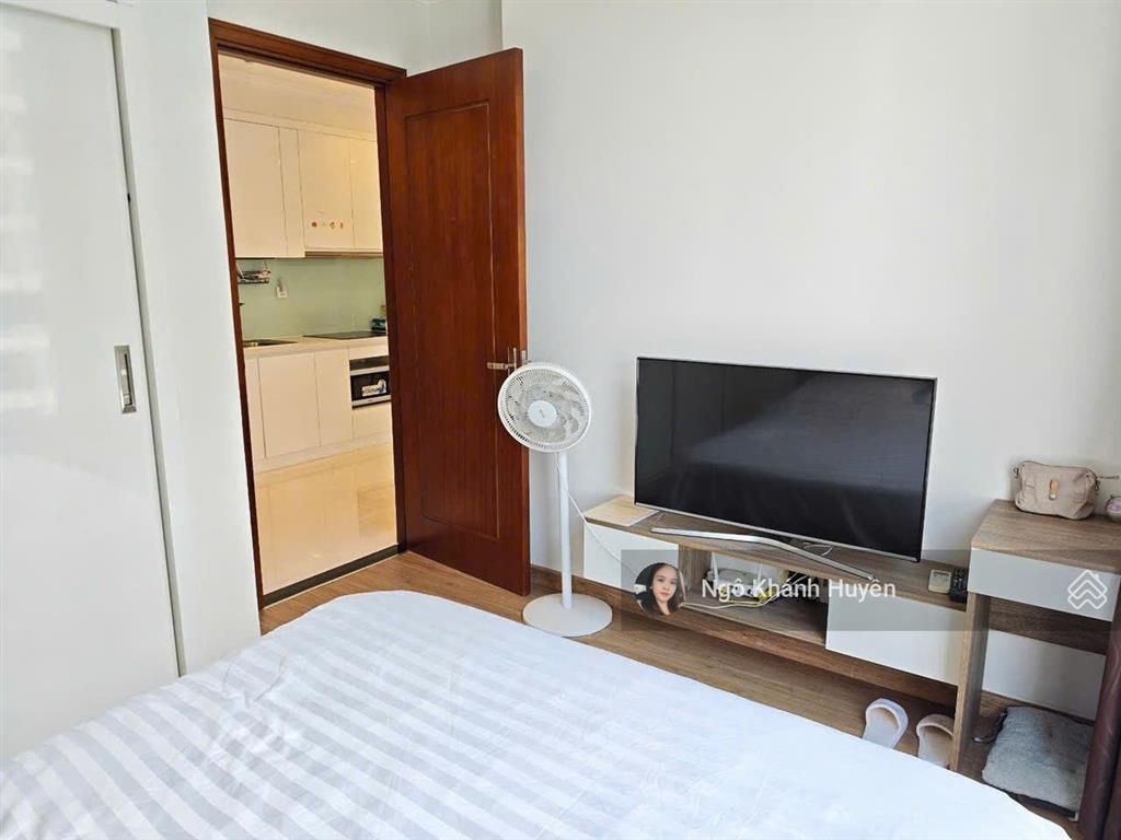 Bán căn hộ 1 phòng ngủ vinhomes central park view sông & công viên, 52m2, sổ hồng sẵn