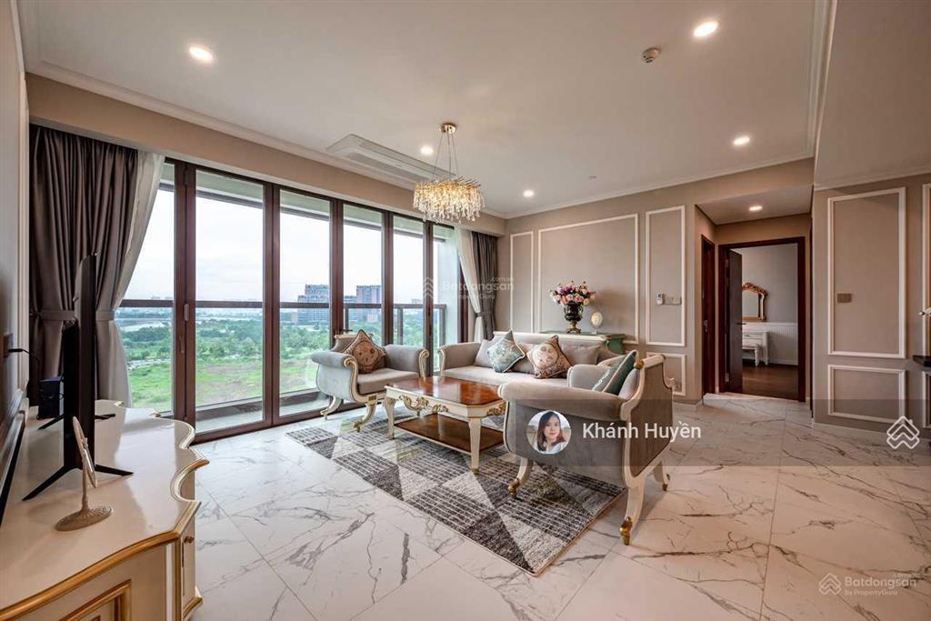 Cho thuê căn hộ 4 phòng ngủ tòa landmark 81 diện tích 186m2.  0901 692 ***
