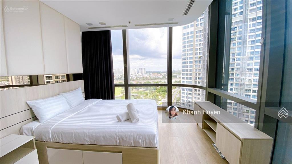 Cho thuê căn hộ 2 phòng ngủ vinhomes central park 90,6m2 view sông, công viên siêu đẹp