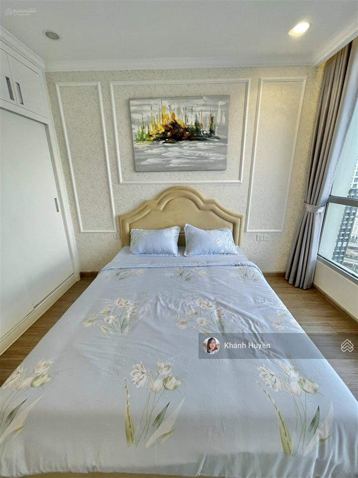 Cho thuê căn hộ 1 phòng ngủ vinhomes central park 56,2m2 view sông, đặc biệt có 2 ban công rộng rãi