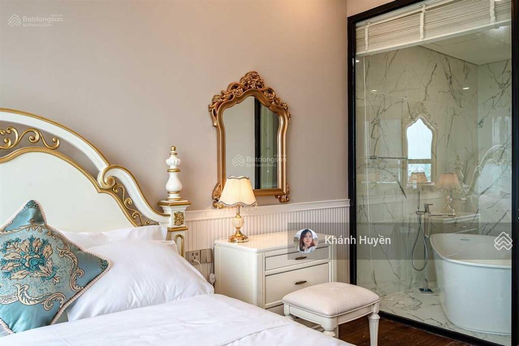 Cho thuê căn hộ landmark 81, 94m2 có 2 phòng ngủ, nội thất châu âu, view sông mới.  0901 692 ***