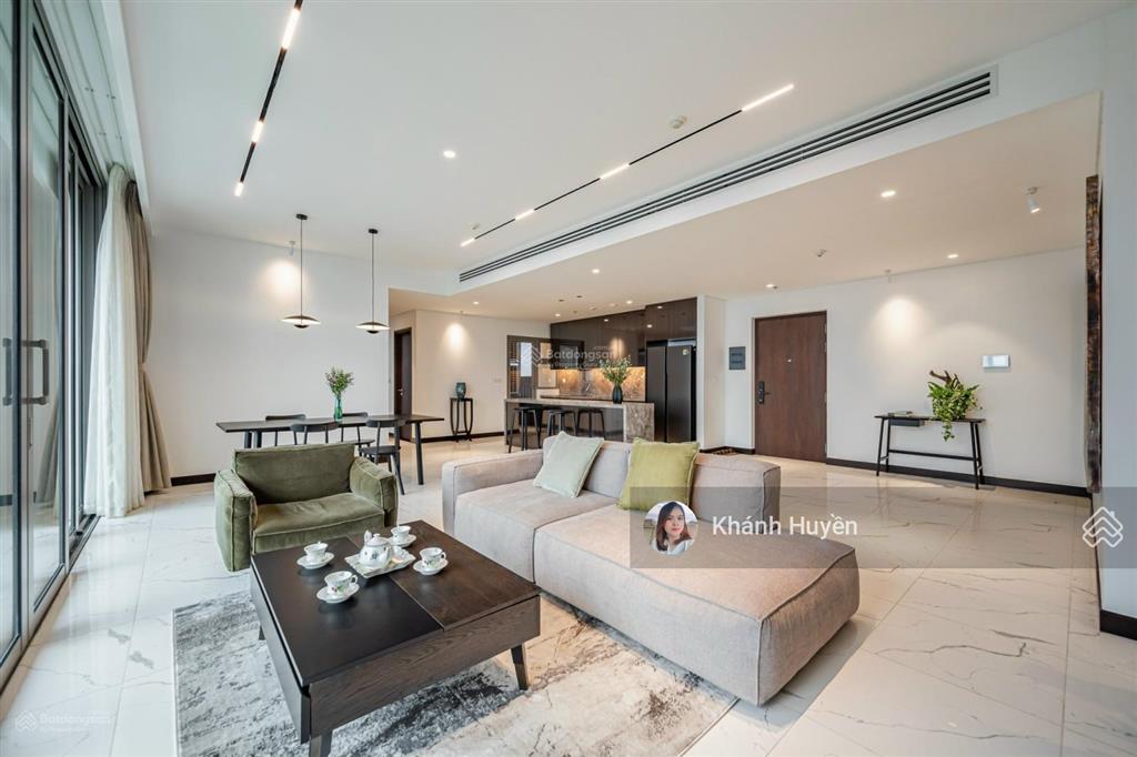 Cần cho thuê gấp căn hộ 2pn the landmark 81 90m2, nội thất cổ điển, mới 100% view sông giá tốt