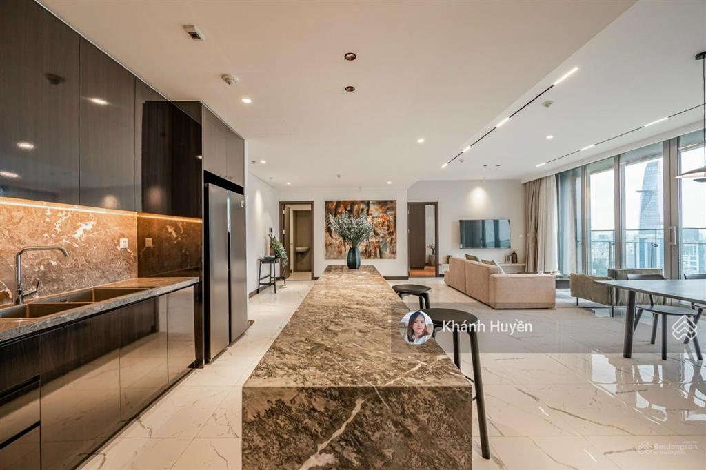 Cần cho thuê gấp căn hộ 2pn the landmark 81 90m2, nội thất cổ điển, mới 100% view sông giá tốt