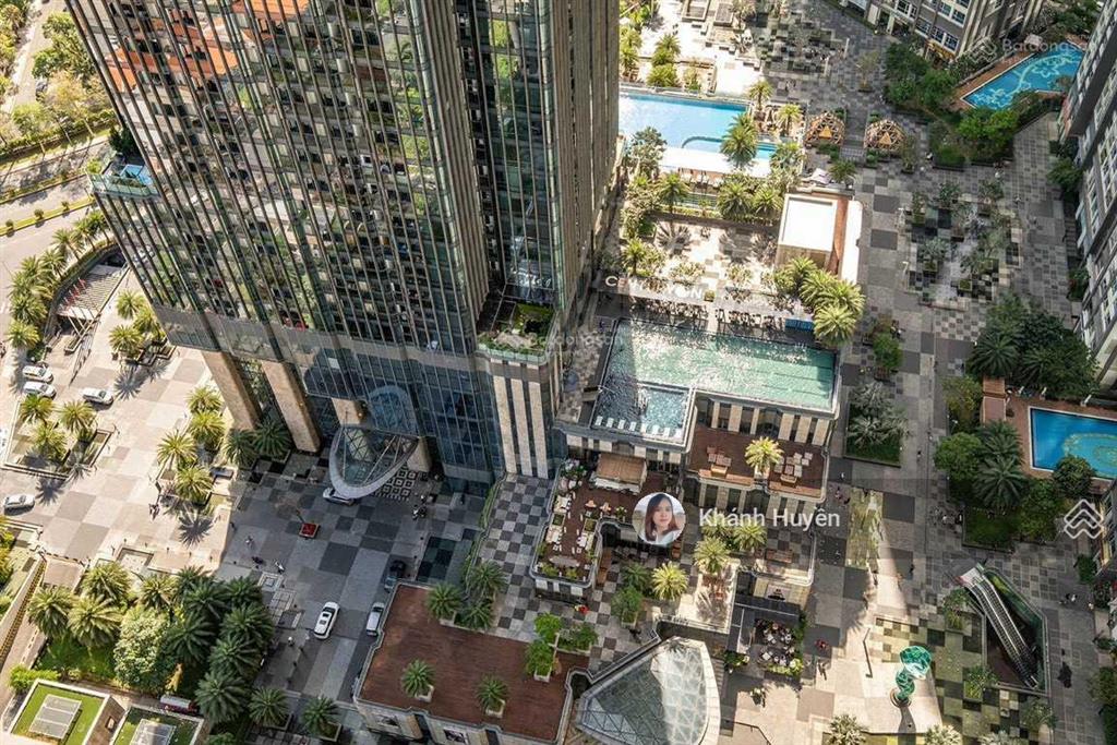 Cho thuê căn hộ 3 phòng ngủ vinhomes central park, 135,2m2 view sông.  0901 692 ***
