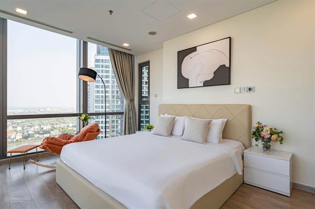 Bán căn hộ 4 phòng ngủ tòa landmark 81 view trực diện sông công viên