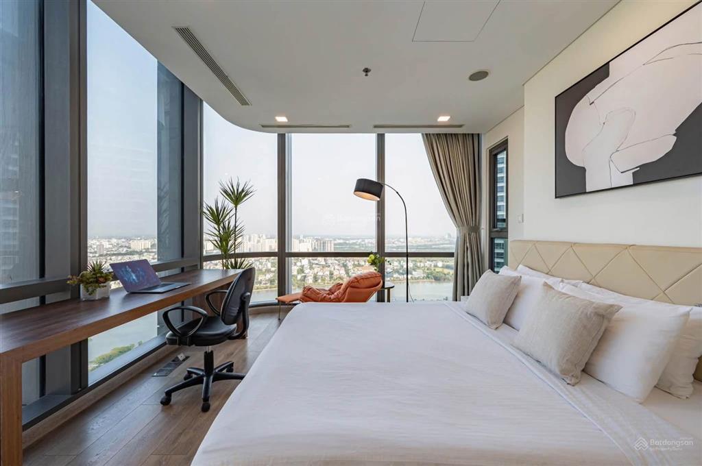 Bán căn hộ 4 phòng ngủ tòa landmark 81 view trực diện sông công viên